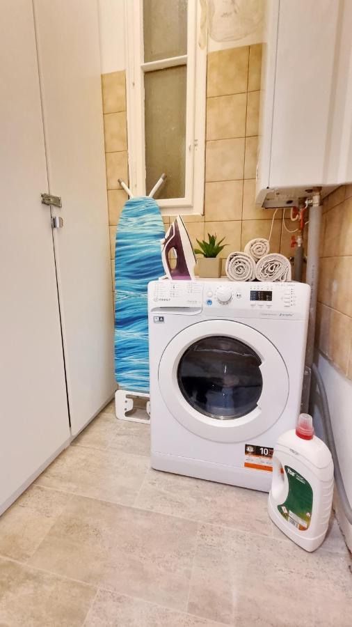 Finnem Rentals Zikova Prague Extérieur photo
